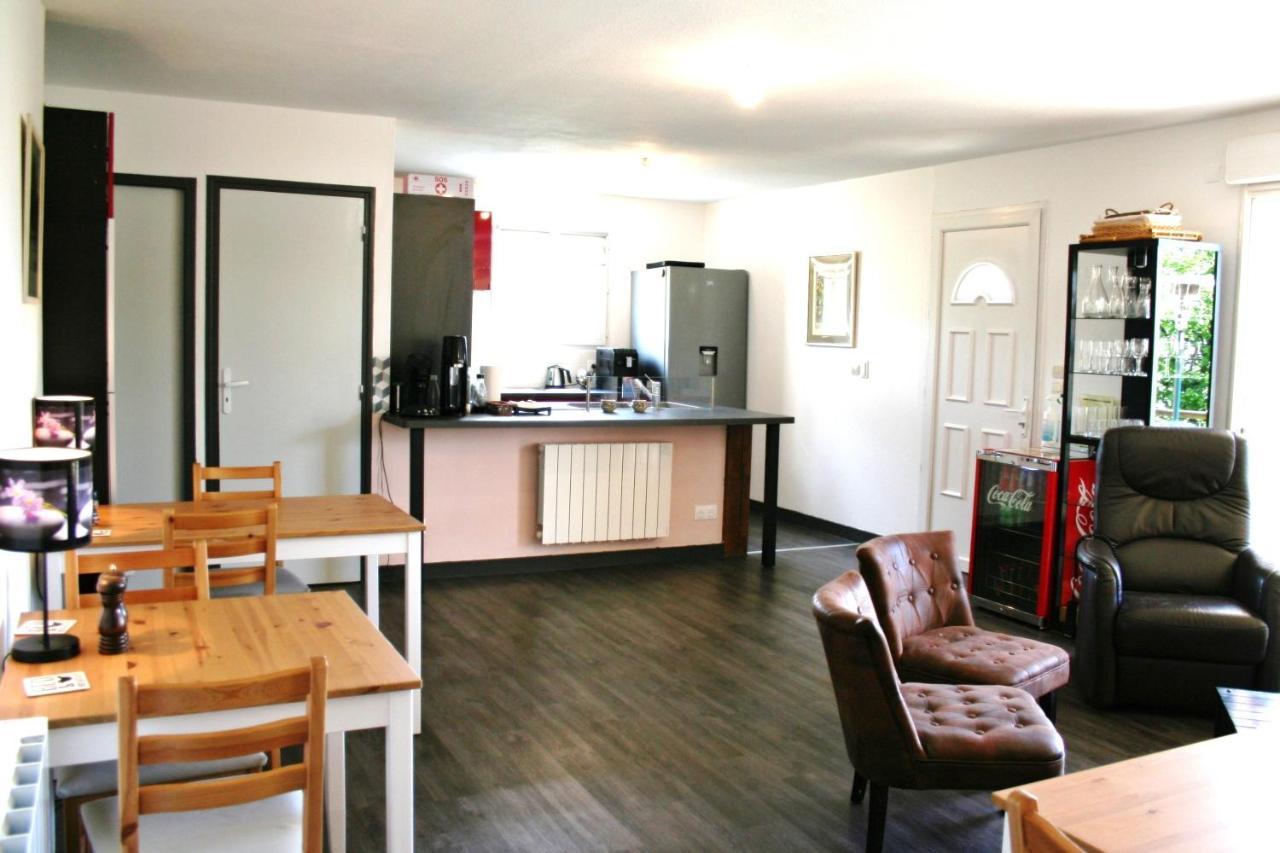 Bonabri Vacances - Chambres D'Hotes Chazelles  Dış mekan fotoğraf