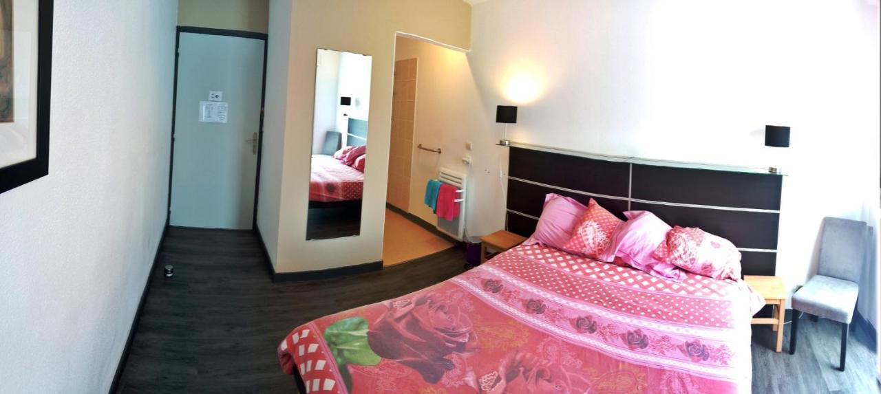 Bonabri Vacances - Chambres D'Hotes Chazelles  Dış mekan fotoğraf