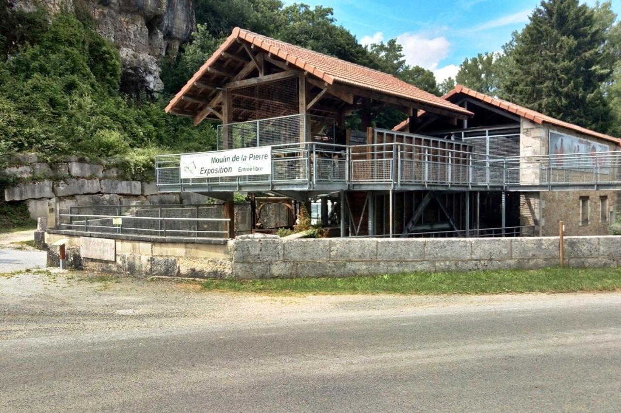 Bonabri Vacances - Chambres D'Hotes Chazelles  Dış mekan fotoğraf